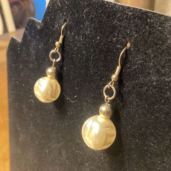 Faux Pearl and Gold Tone Earrings - Picture 1 of 6